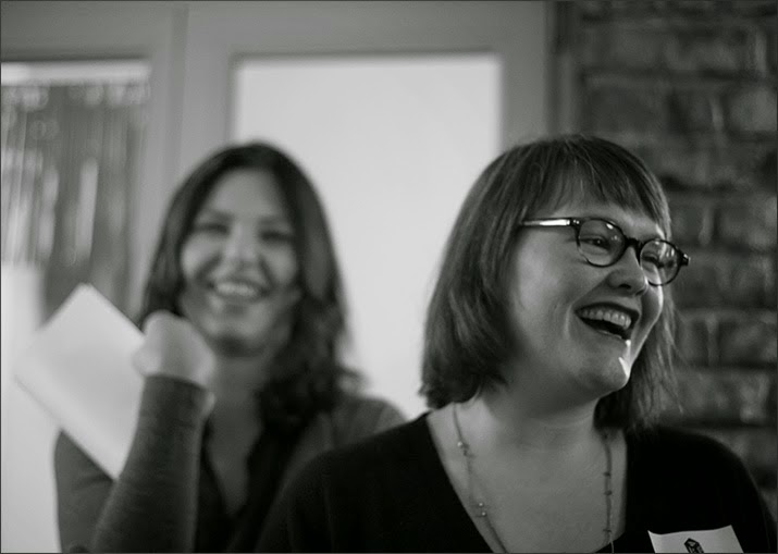 Yvonne Niewerth und Charlotte Schreiber stellen bei Blogs & Books von Callwey in Köln ihr Buch "Aus Liebe zum Kochen vor" Yvonne Niewerth und Charlotte Schreiber stellen bei Blogs & Books von Callwey in Köln ihr Buch "Aus Liebe zum Kochen vor"