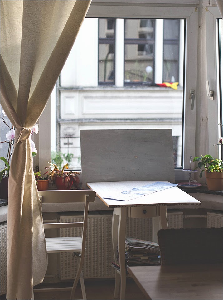 Behind the Scenes: ein Einblick in moey's kitchen foodblog hinter den Kulissen Fotoset im Erker von moey's kitchen