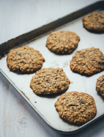 Rezept für Granola-Cookies | Mein Müsli der Woche | chewy Müsli-Kekse mit Cranberries zum Mitnehmen für den Snack zwischendurch | moeyskitchen.com #granola #müsli #knuspermüsli #muesli #cookies #selbstgemacht #homemade #kekse #backen #foodblogger #rezepte #frühstück #snacks #breakfast #cranberries