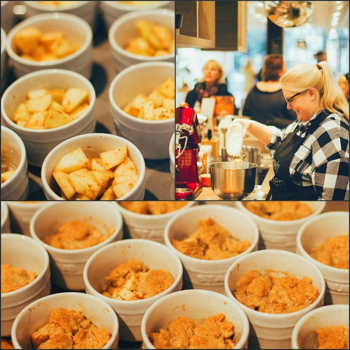 moey's kitchen zu Gast im Zwilling Flagship Store in Düsseldorf! Bratapfel-Crumble in Staub-Förmchen von Maja von moey's kitchen im Zwilling Flagship Store in Düsseldorf