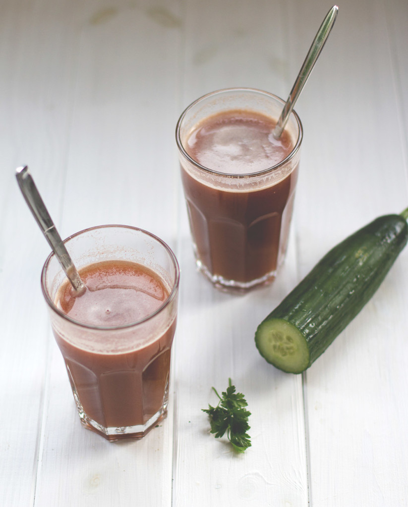 Was man mit einem Entsafter alles anstellen kann. Teil 3: Gazpacho aus dem Slow Juicer Was man mit einem Entsafter alles anstellen kann. Teil 3: Gazpacho aus dem Slow Juicer
