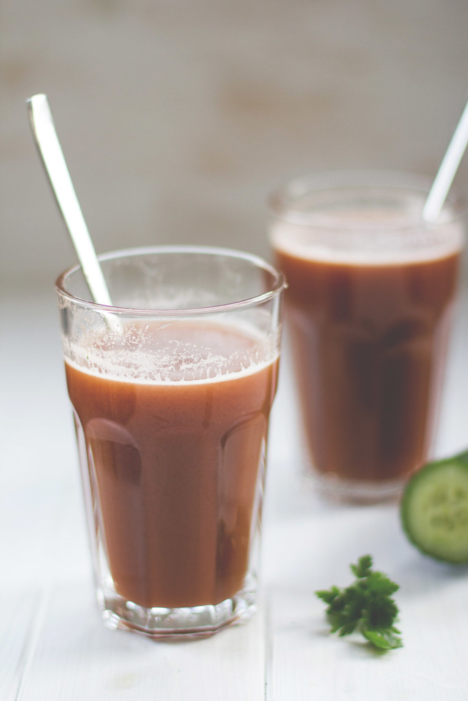 Was man mit einem Entsafter alles anstellen kann. Teil 3: Gazpacho aus dem Slow Juicer Was man mit einem Entsafter alles anstellen kann. Teil 3: Gazpacho aus dem Slow Juicer