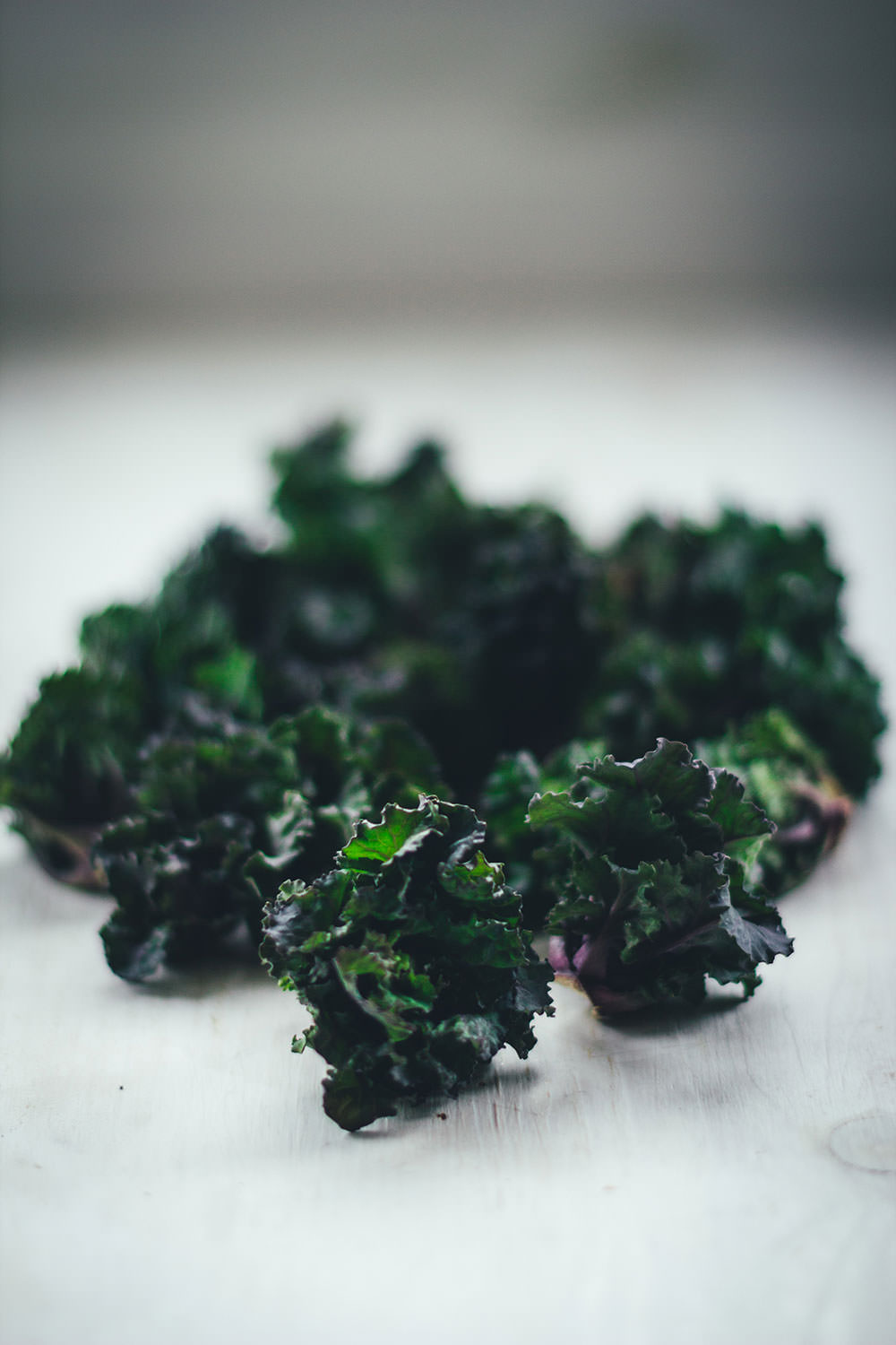 Rezept für knusprige Winterpizza mit Kohlröschen (Flower Sprouts), Mozzarella und Gorgonzola | moeyskitchen.com #pizza #pizzarezept #winterrezept #winterpizza #rezepte #flowersprouts #vegetarisch #veggie #foodblogger