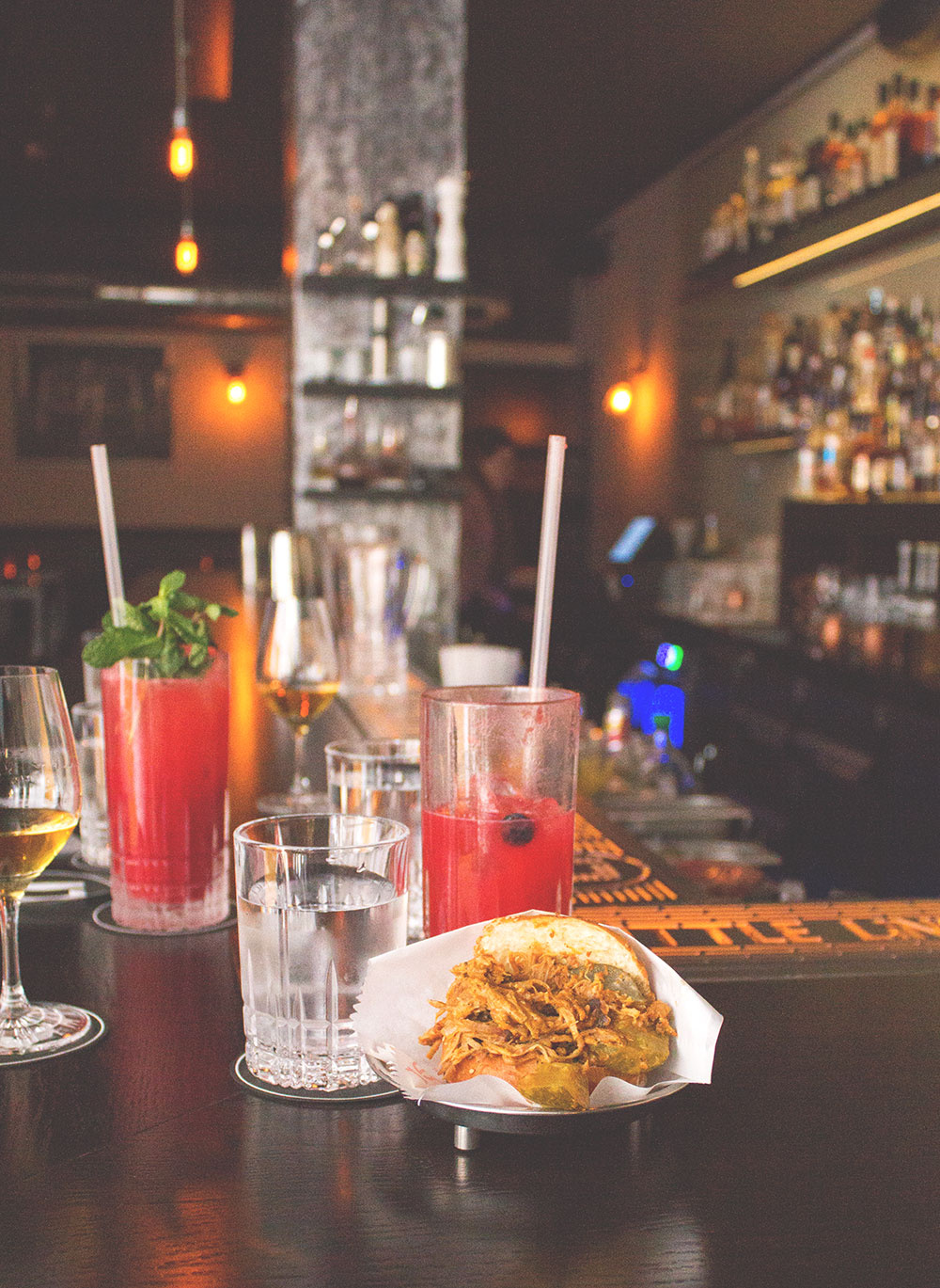 Little Link - Barfood, Cocktails und Drinks im belgischen Viertel in Köln