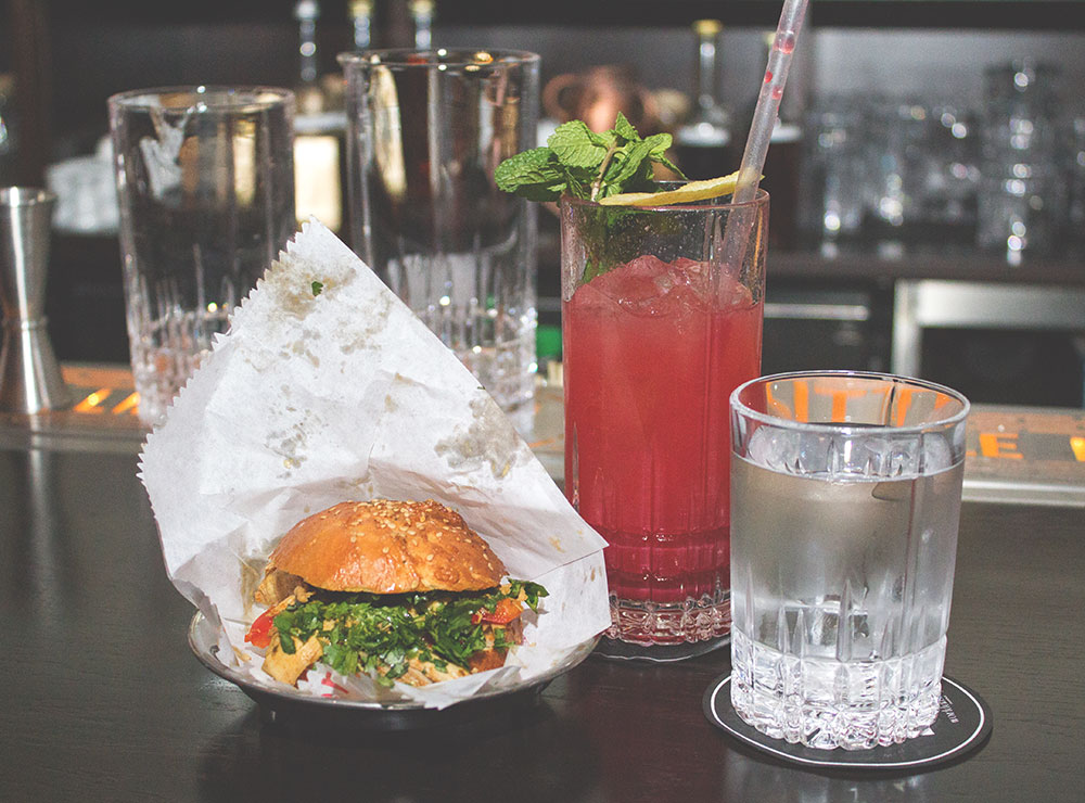 Little Link - Barfood, Cocktails und Drinks im belgischen Viertel in Köln