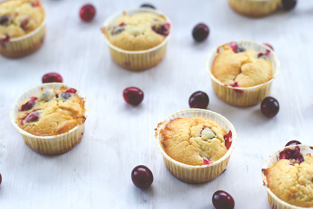 Rezept für saftige Cranberry-Orangen-Muffins von moeyskitchen.com Rezept für saftige Cranberry-Orangen-Muffins von moeyskitchen.com