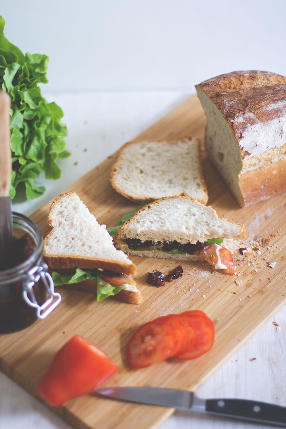 Rezept für leckeren Bacon Jam und BLT Sandwich | moeyskitchen.com
