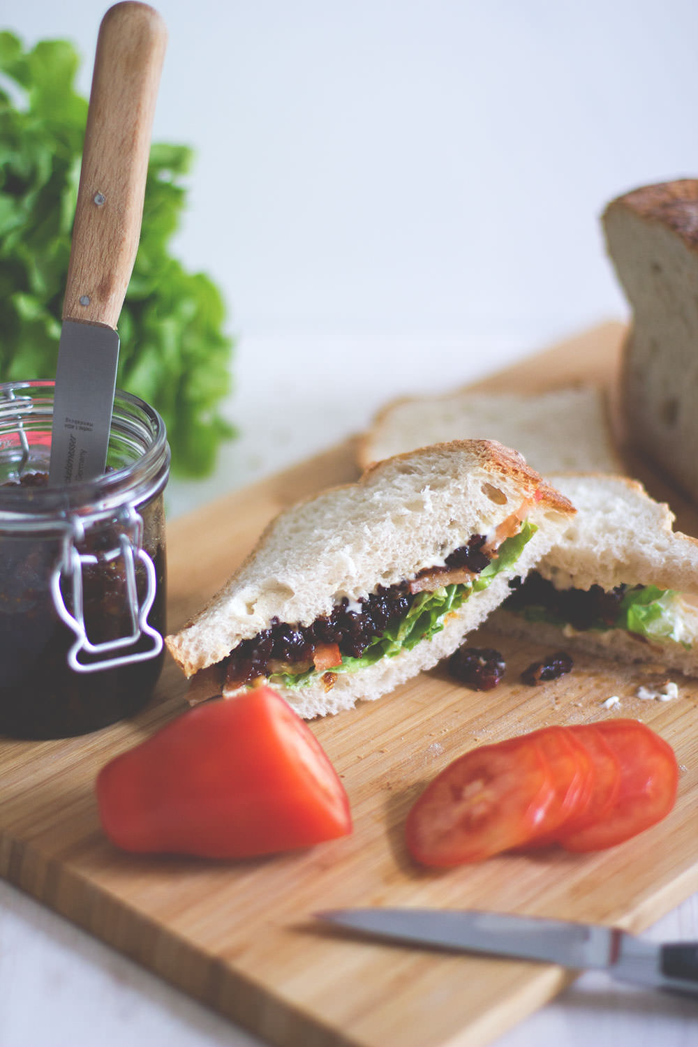 Rezept für leckeren Bacon Jam und BLT Sandwich | moeyskitchen.com