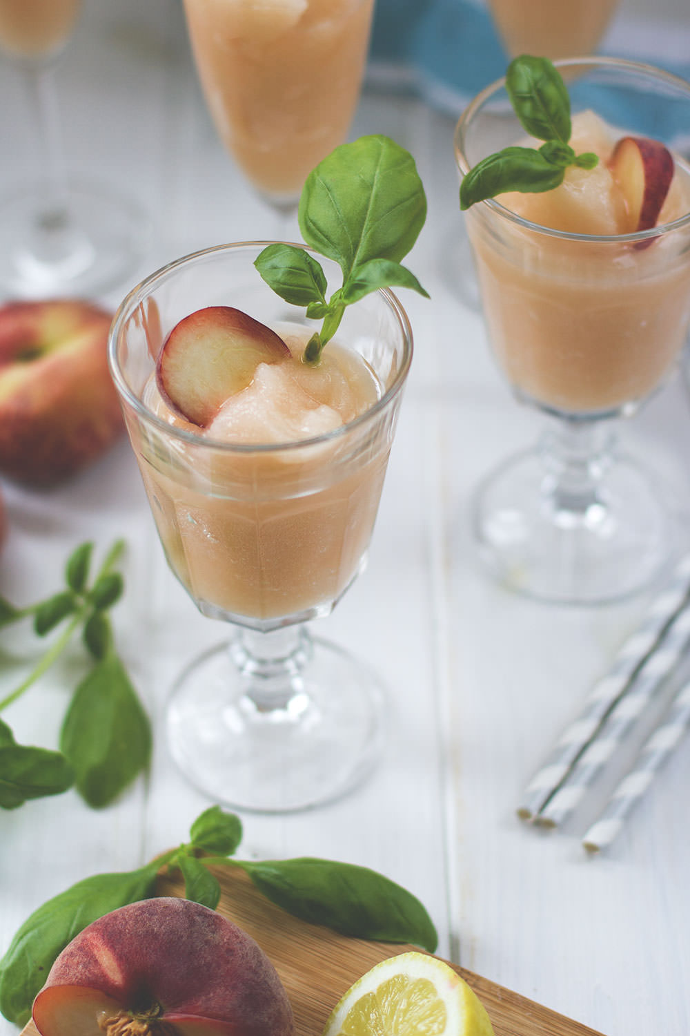 Super Sommerdrink: Rezept für erfrischenden Frozen Bellini oder auch Bellini Frozecco aus dem Thermomix