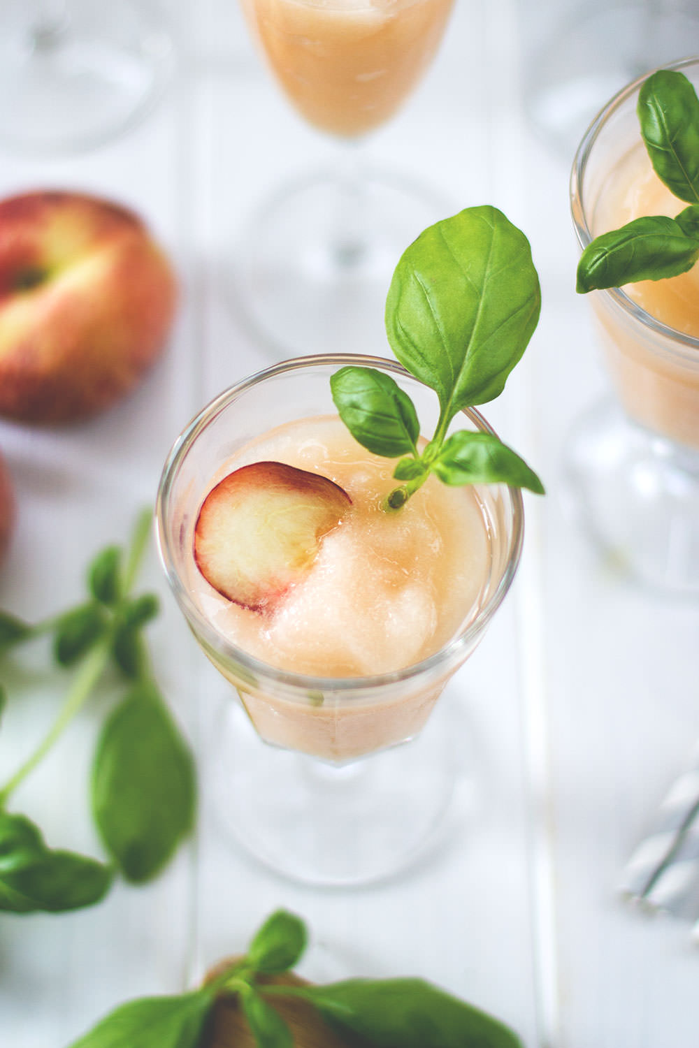 Super Sommerdrink: Rezept für erfrischenden Frozen Bellini oder auch Bellini Frozecco aus dem Thermomix