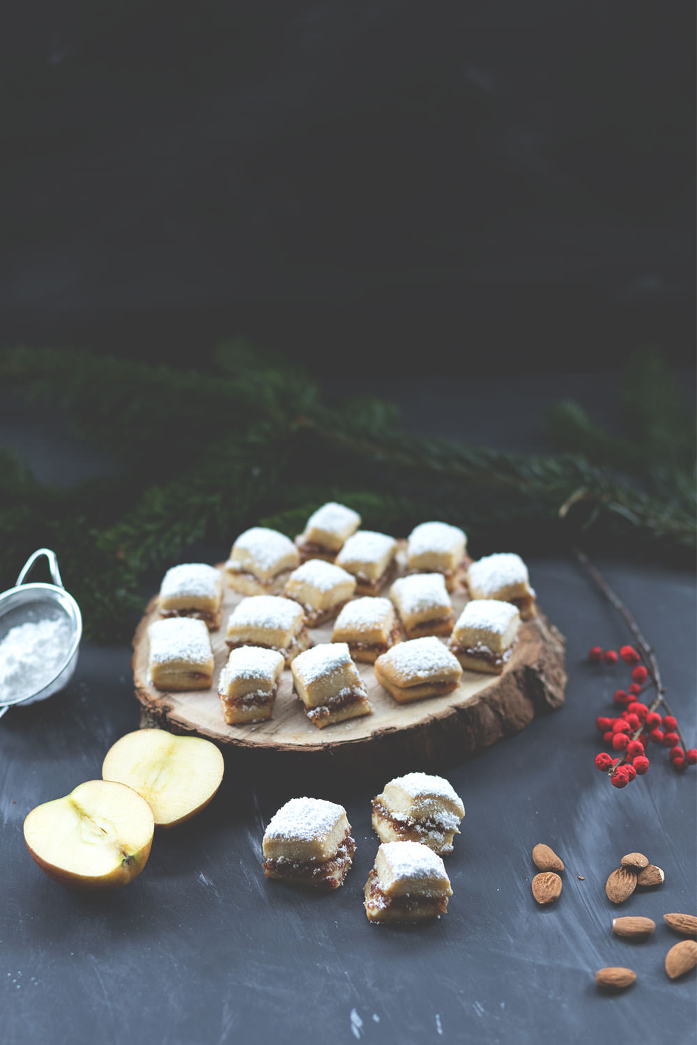Weihnachtsbäckerei mit dem Thermomix: Bratapfel-Konfekt | Thermomix-Donnerstag | moeyskitchen.com