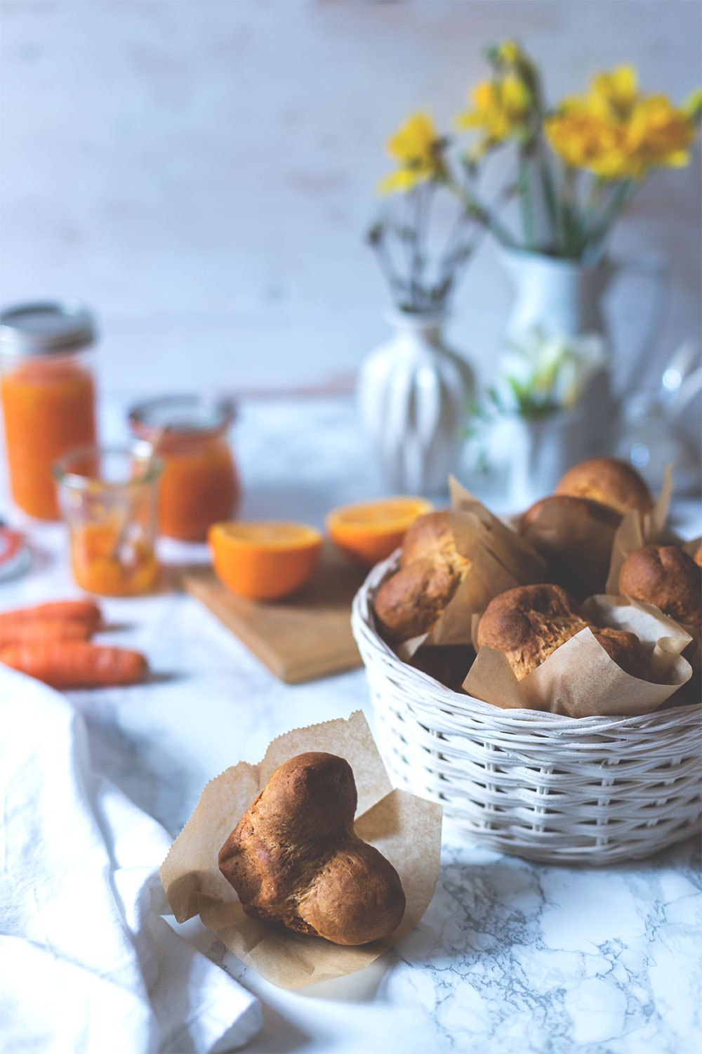 Rezept für schnelle Quark-Brötchen | Foodblogger-Osterbrunch | moeyskitchen.com