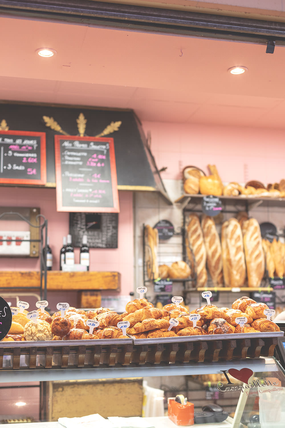 Tagesausflug nach Metz und Rezept für Quiche Lorraine (Lothringer Speckkuchen) | Markthalle von Metz - Marché Couvert | moeyskitchen.com