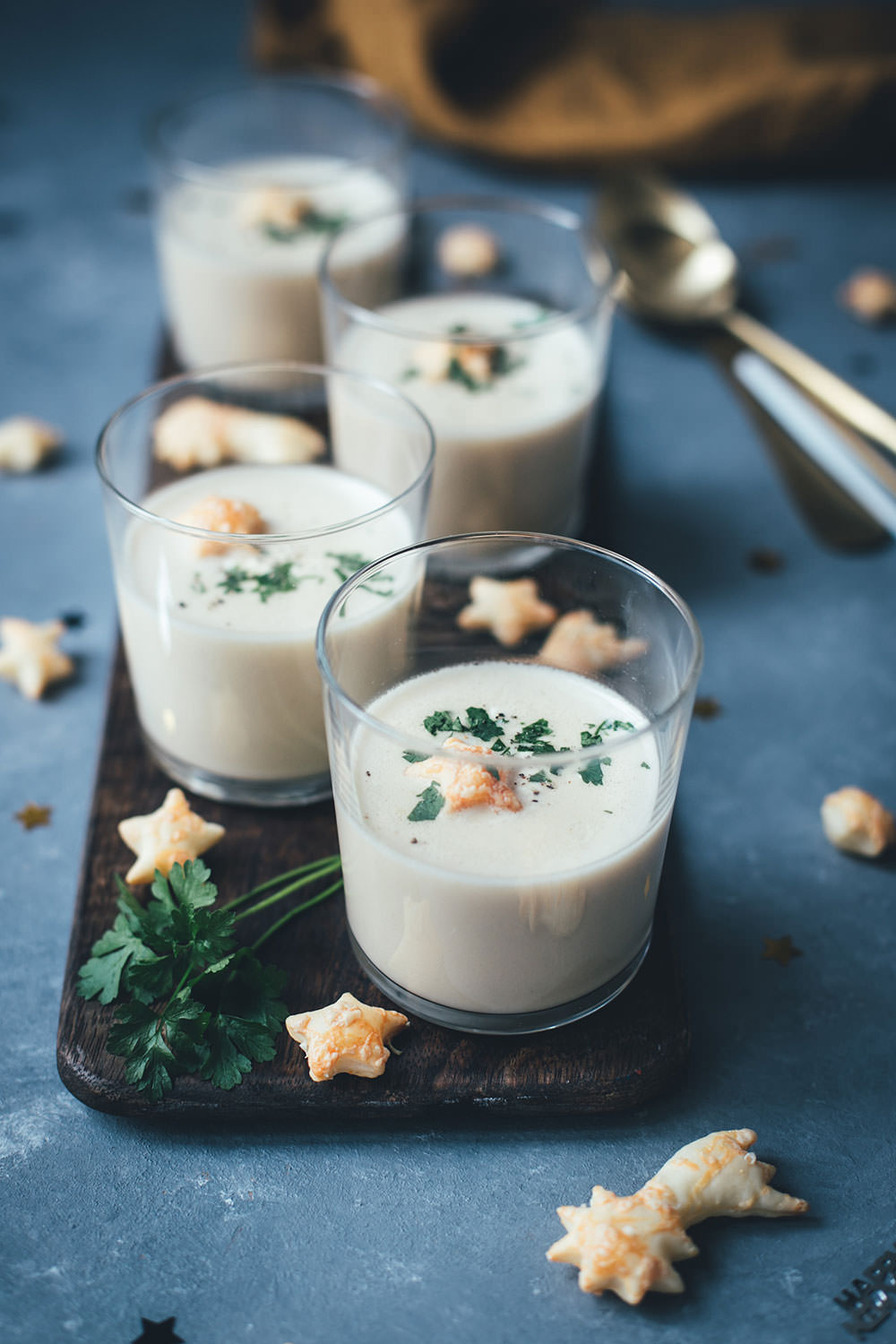 Riesling-Sekt-Suppe zu Silvester (Werbung) | moeyskitchen.com #rieslingsekt #riesling #sekt #suppe #sektsuppe #silvester #foodblogger #rezepte