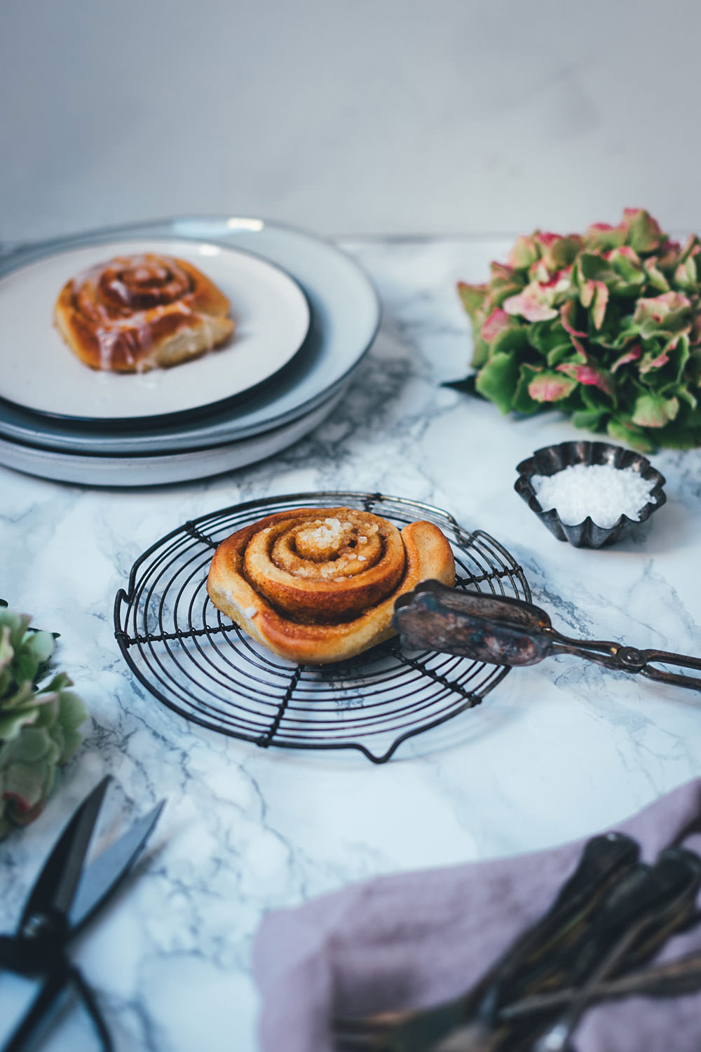 Rezept für dänische Zimtschnecken / Kanelsnegle | super schnell und einfach zu machen | moeyskitchen.com