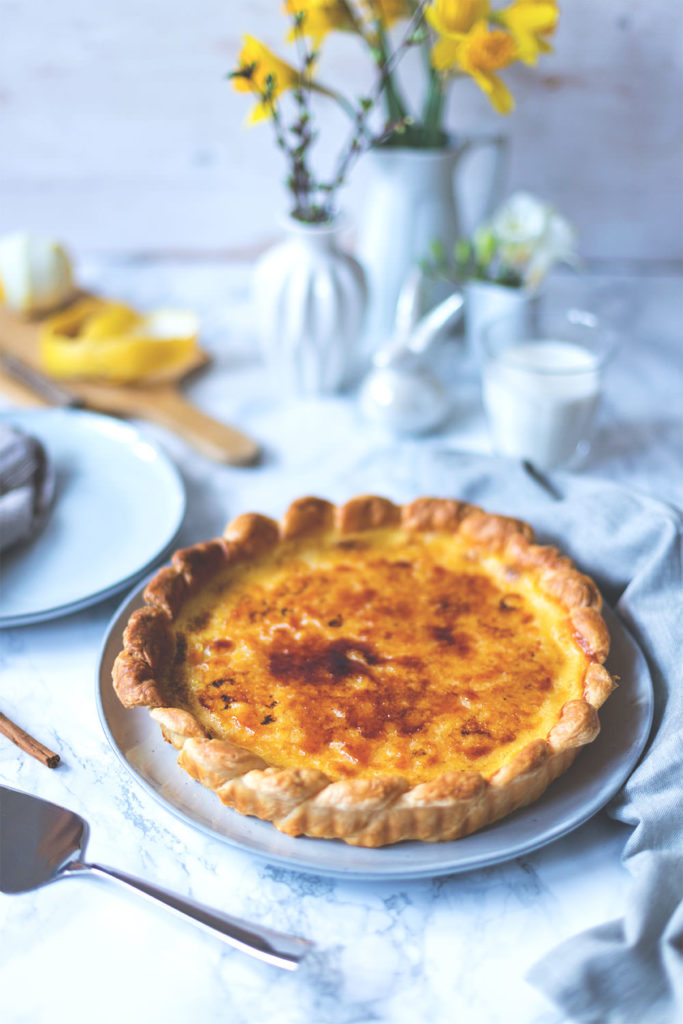 Rezept für Pastel de Nata Tarte (Pastéis de Nata) | moeyskitchen.com
