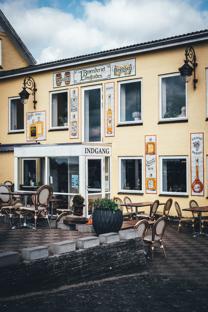 An der Brennerei in Sundsore. | moeyskitchen.com