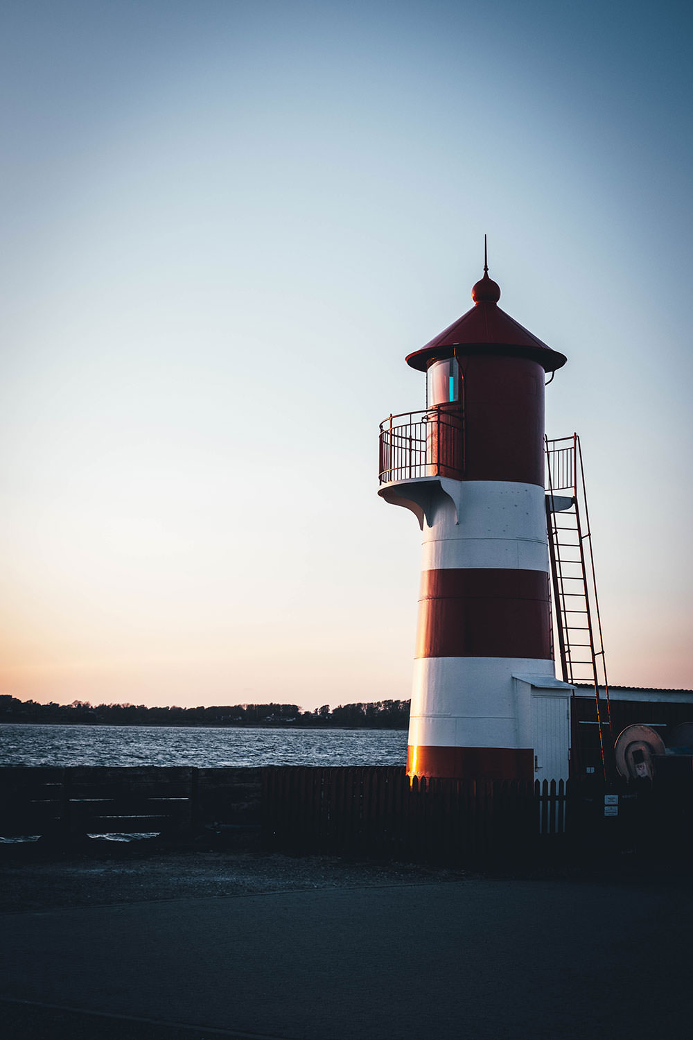 Am Abend im Hafen von Glyngore, Dänemark. | moeyskitchen.com